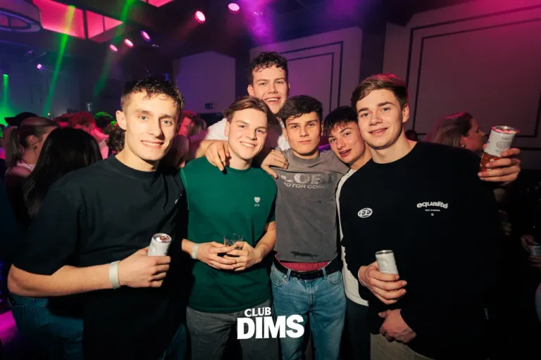 Club Dims Dierentuin met Yung Felix feestfoto