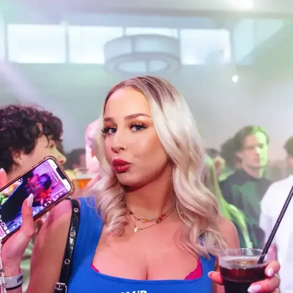 Grand Opening Weekend Club Dims Horst