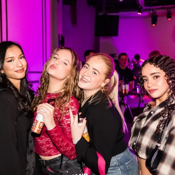 Ladies Night met Idaly bij Club Dims - vriendinnen feesten