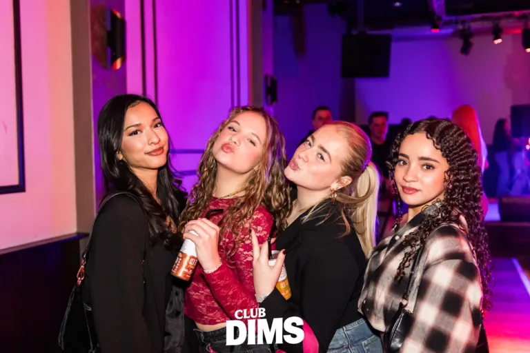 Club Dims Ladies Night met Idaly feestfoto