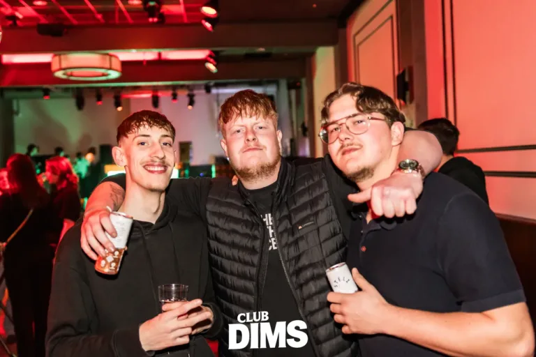 Club Dims Ladies Night met Idaly feestfoto