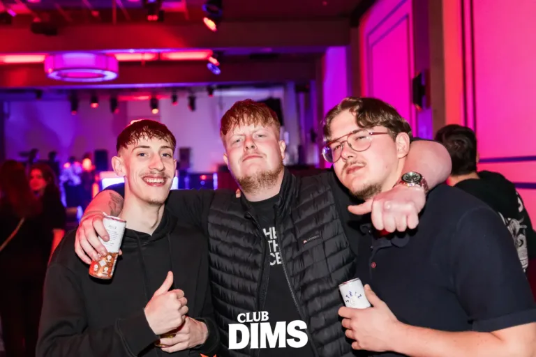 Club Dims Ladies Night met Idaly feestfoto