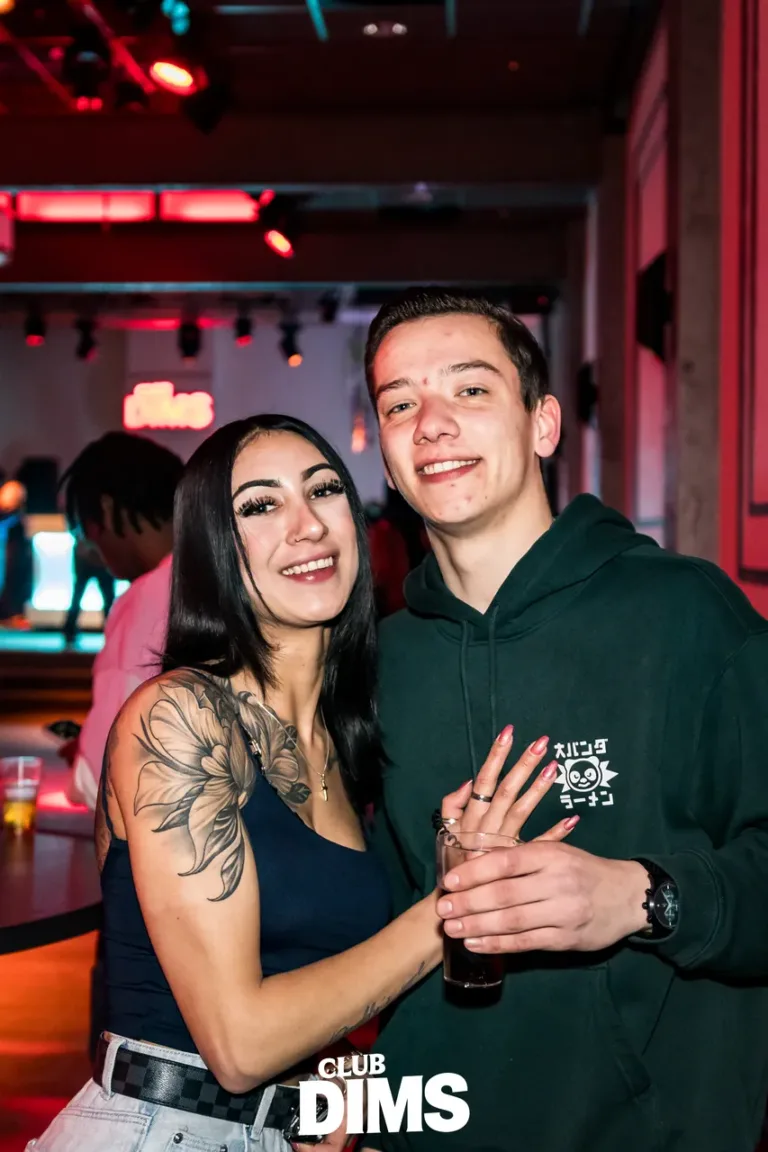 Club Dims Ladies Night met Idaly feestfoto