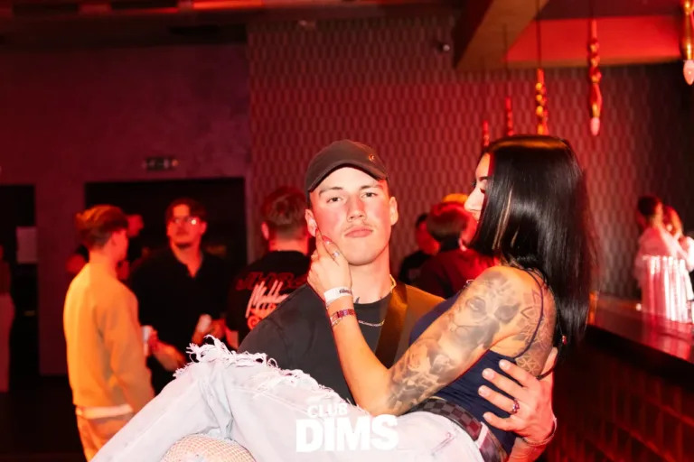 Club Dims Ladies Night met Idaly feestfoto