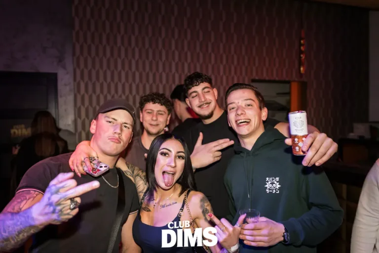 Club Dims Ladies Night met Idaly feestfoto