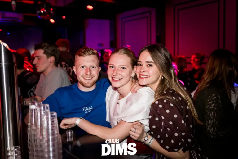 Club Dims Ladies Night met Idaly feestfoto